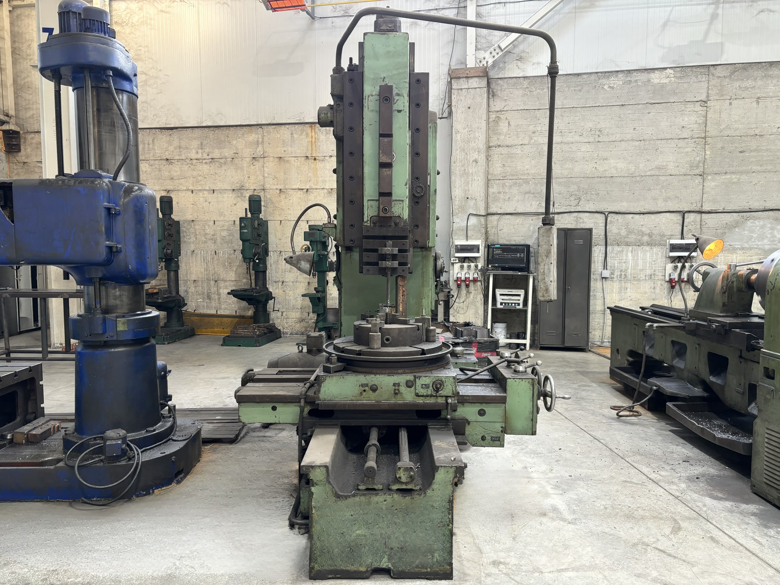 Radial drilling machines 1700/1500 mm
