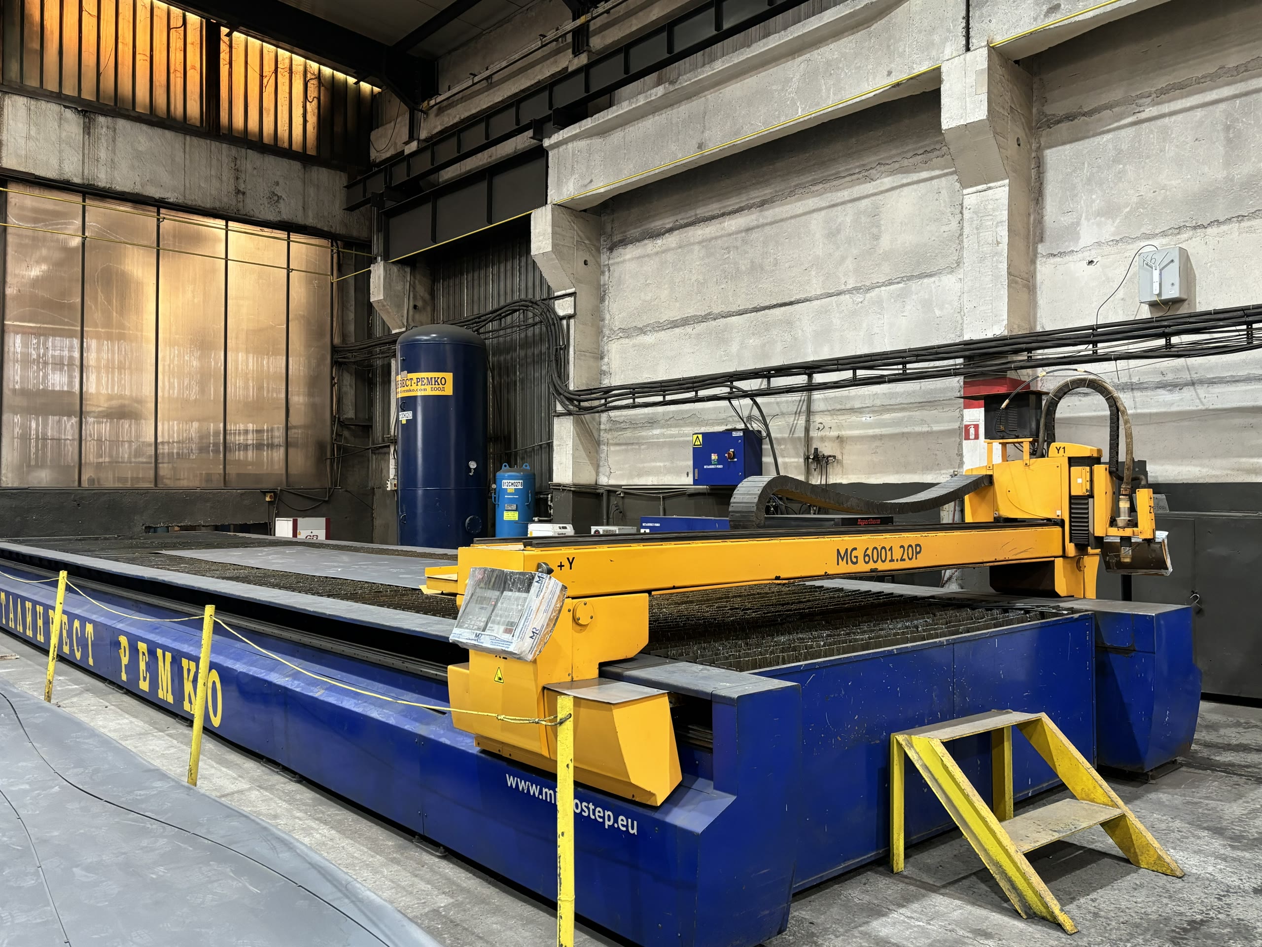 Microstep Hyperterm HPR 260XD 2000×12000