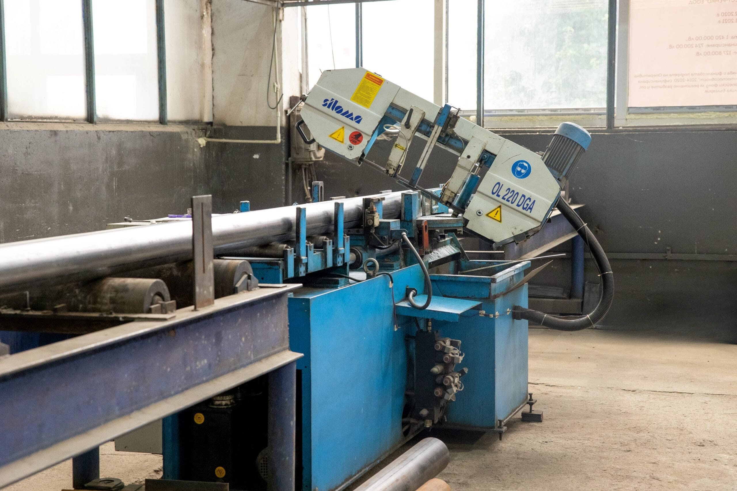 1 pc. Band saw machine GL 260