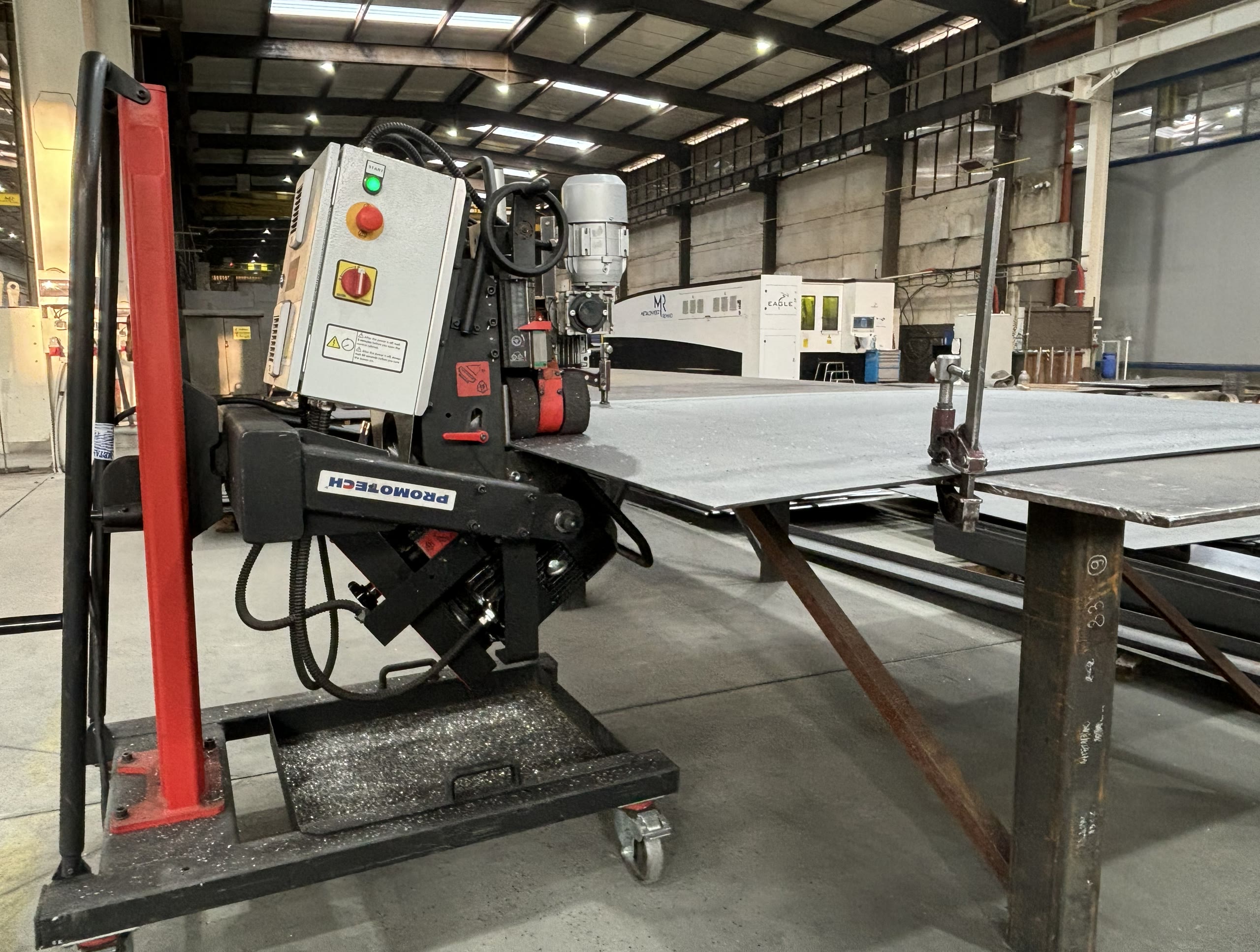 Automatic double-sided beveling machine of sheet material up to 50 mm thick (2 pcs.)