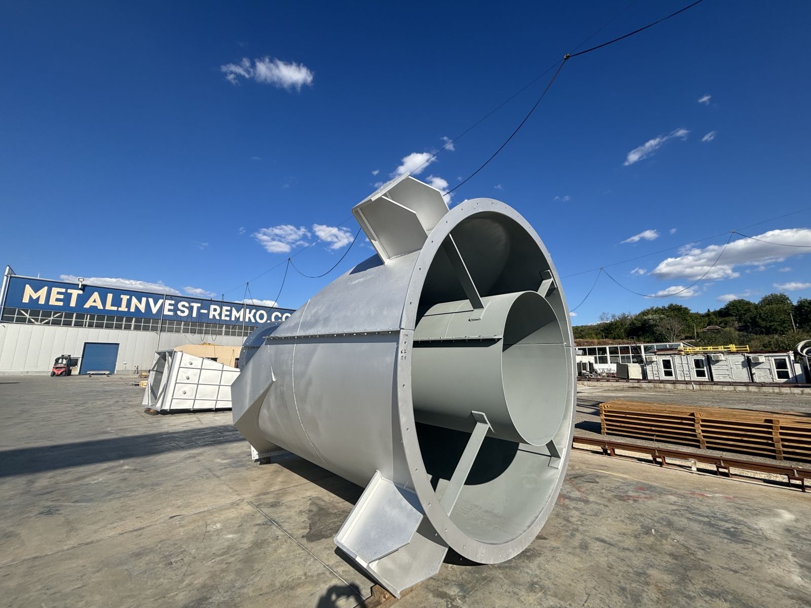 Silos, Hoppers, Cyclones