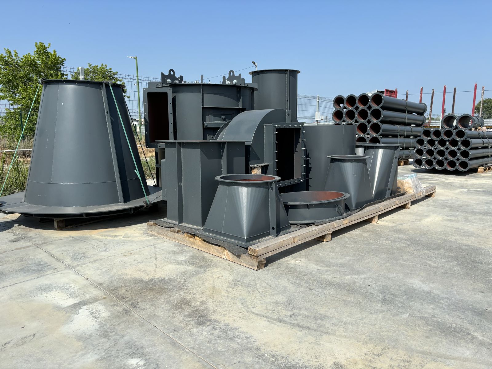 Silos, Hoppers, Cyclones
