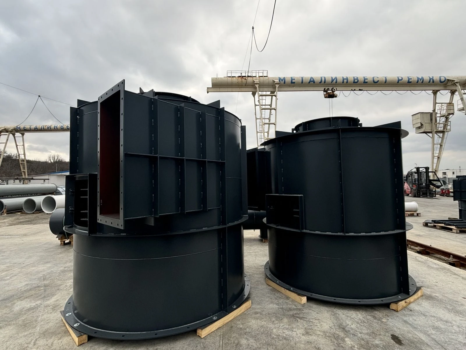 Silos, Hoppers, Cyclones